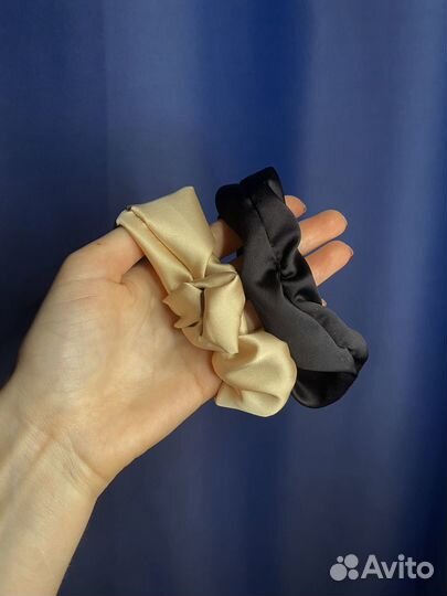 Шелковая резинка для волос