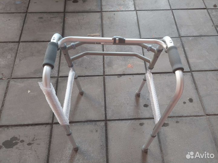 Ходунки для взрослых