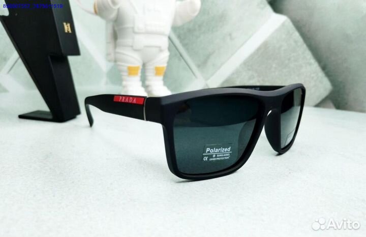 Солнцезащитные очки мужские Prada
