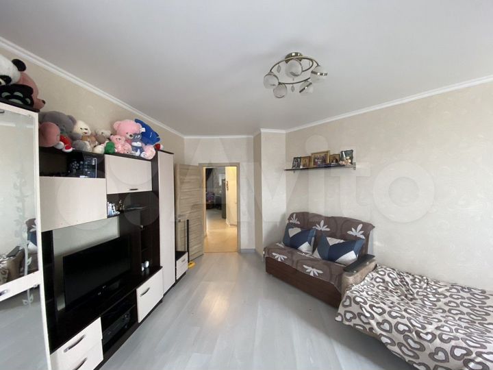 2-к. квартира, 77 м², 5/14 эт.