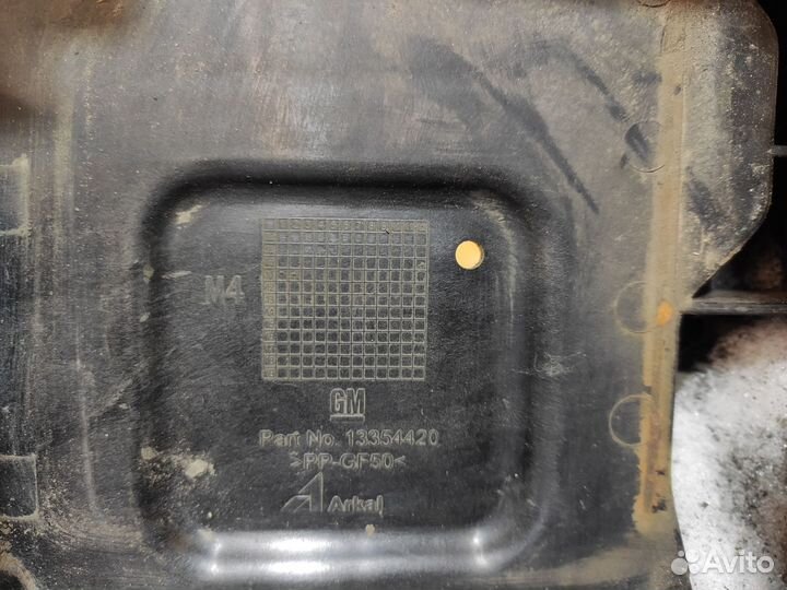 Площадка акб Opel Astra J