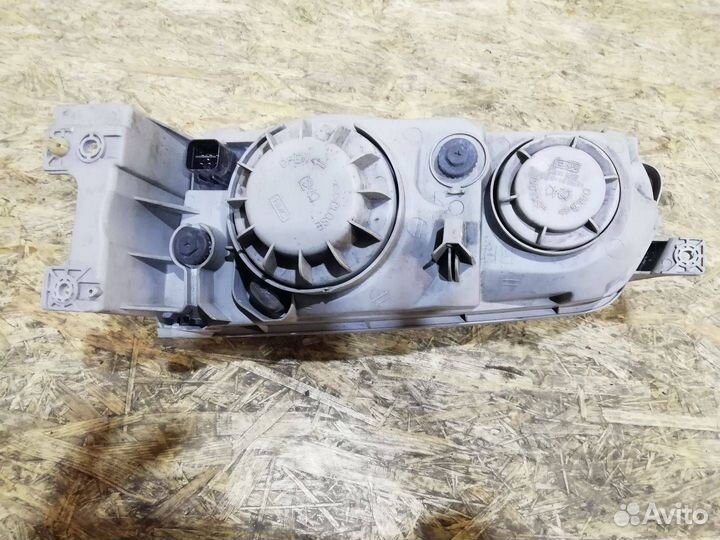 Поворотник левый Hyundai H-1 Starex (1997 - 2004)