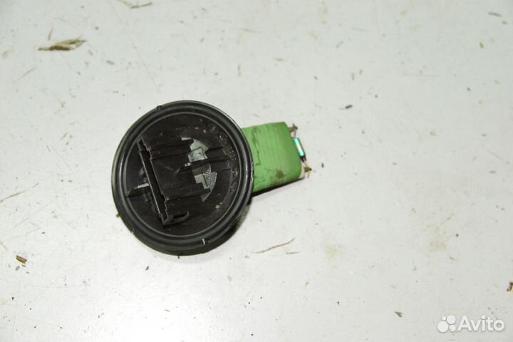 Vw polo sedan 5 реостат печки 6Q0959263A