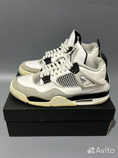 Кроссовки Air Jordan 4 Military Black оригинал