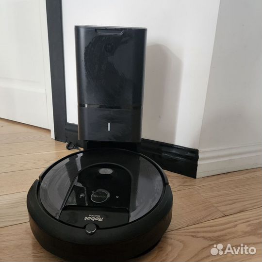 Робот пылесос irobot roomba i7