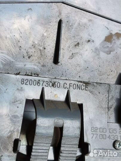 Стоп сигнал дополнительный Renault Symbol Clio