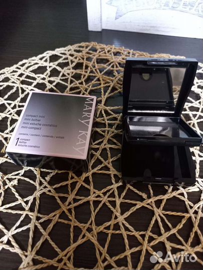 Mary Kay Мини футляр для косметики