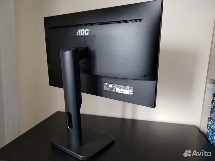 Профессиональный монитор для компьютера