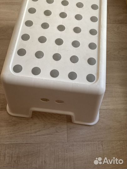Детская подставка для ног в ванную