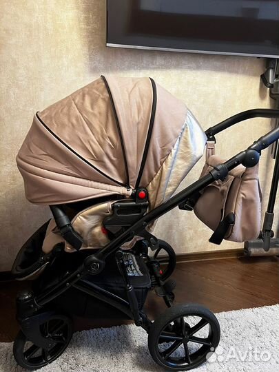 Детская коляска 2 в1 Tutis Viva Life Majestic.Gold