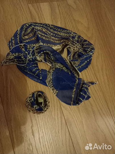 Шарф и брошь цветок. Новые