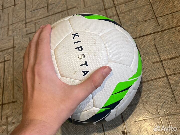 Футбольный мяч (kipsta )