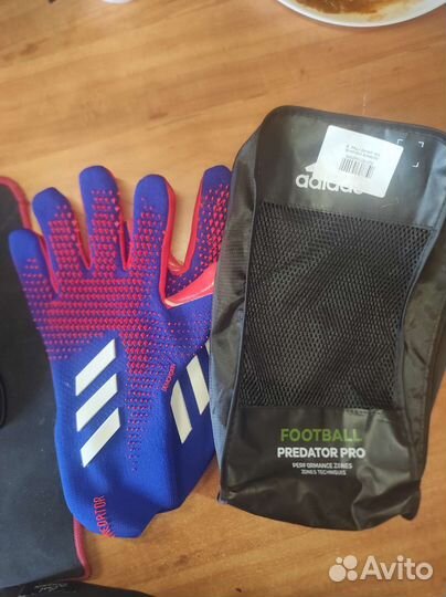 Перчатки Adidas Predator pro