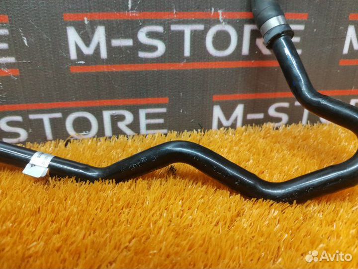 Патрубок системы охлаждения Mercedes-Benz C-Class