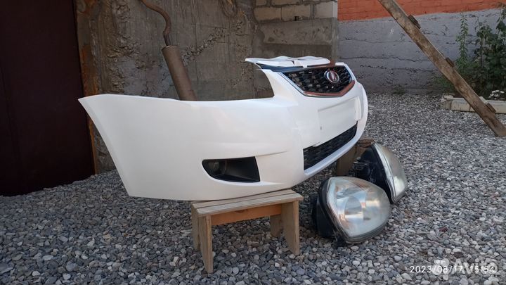 Бампер б/у приора