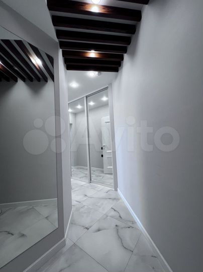 2-к. квартира, 56 м², 15/21 эт.