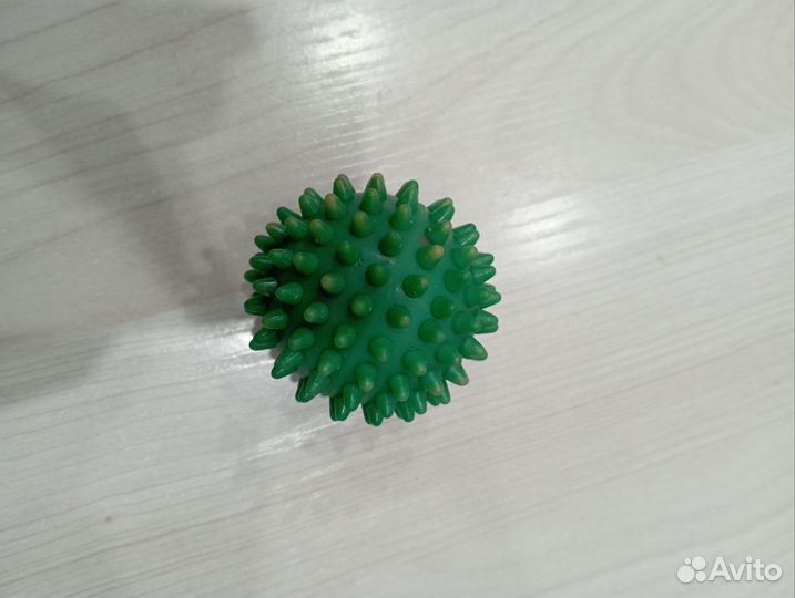 Массажер шарик