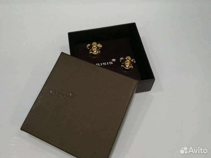 Орхидея в золоте Risis