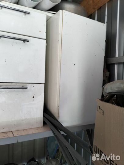 Кухонный шкаф бу