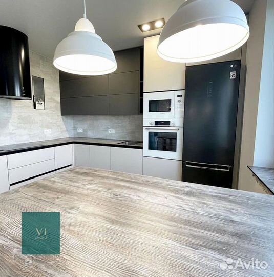 Красивый гарнитур для кухни