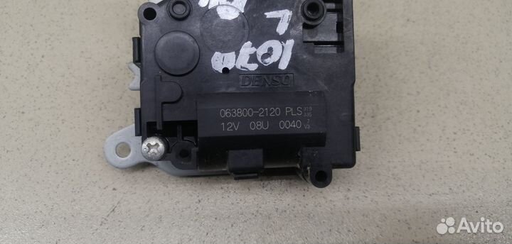 Моторчик заслонки отопителя RAV 4 2013