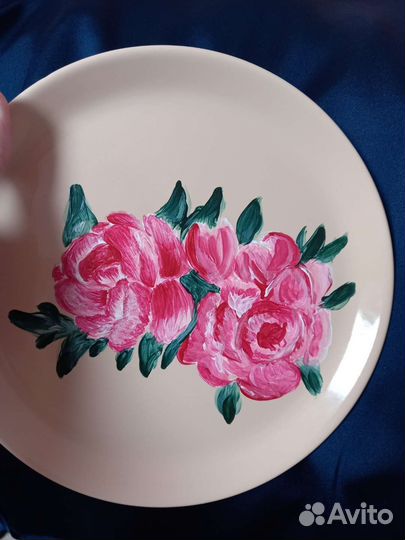 Тарелка керамическая с ручной росписью