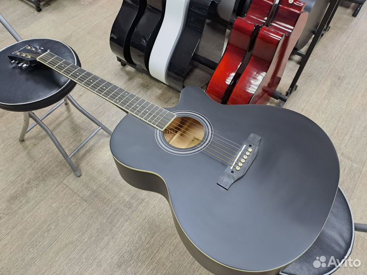 Гитара акустическая чёрная матовая