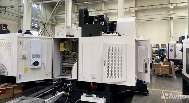 Вертикальный фрезерный станок EM855