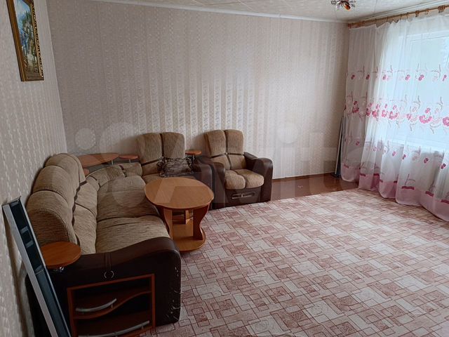 2-к. квартира, 60 м², 1/2 эт.