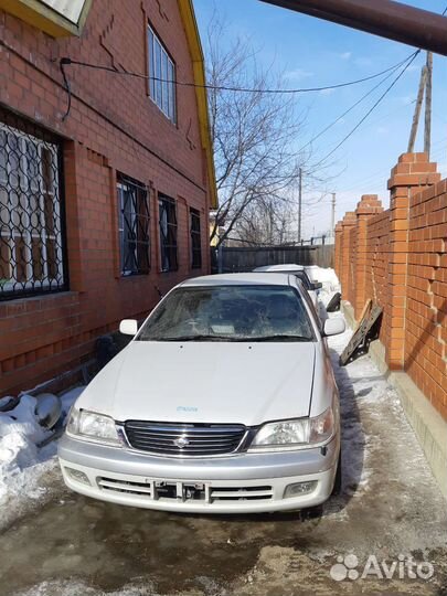 Крышка багажника Toyota Corona Premio