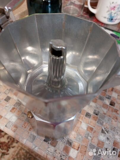 Гейзерная кофеварка