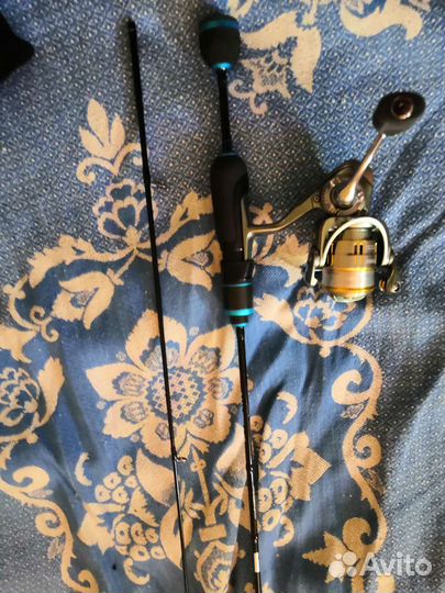 Спиннинг ультралайт с катушкой