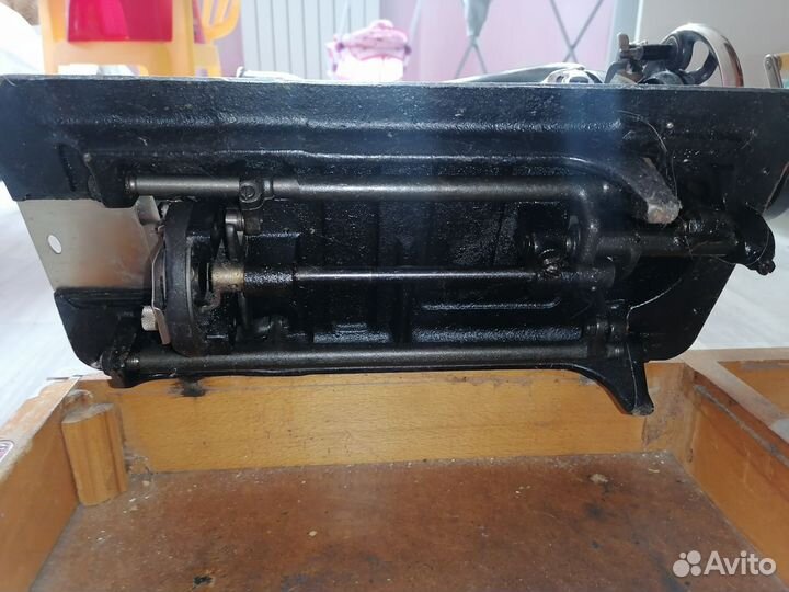 Швейная машинка пмз им. Калинина