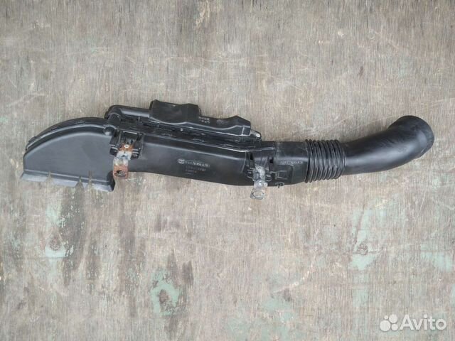 Воздухозаборник Mazda 3 BL