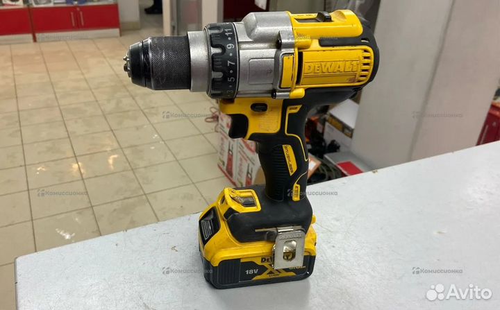 Ес32 Дрель-шуруповерт Dewalt XRP DCD996