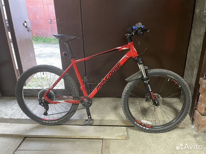Горный велосипед mongoose 27,5