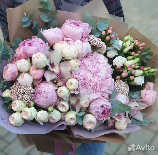 Цветы букеты пионы