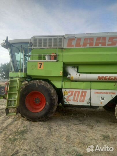 Комбайн Claas Mega, 2003