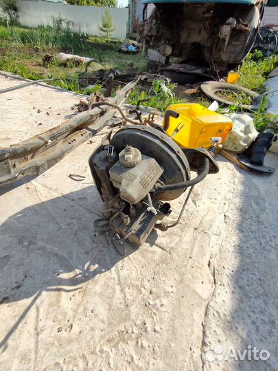 Вакуумник passat Б4