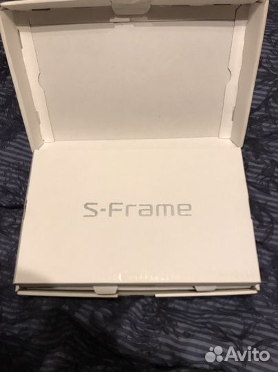 Цифровая фоторамка Sony