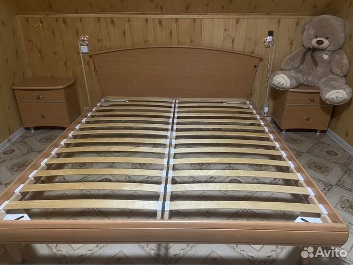 Продам кровать