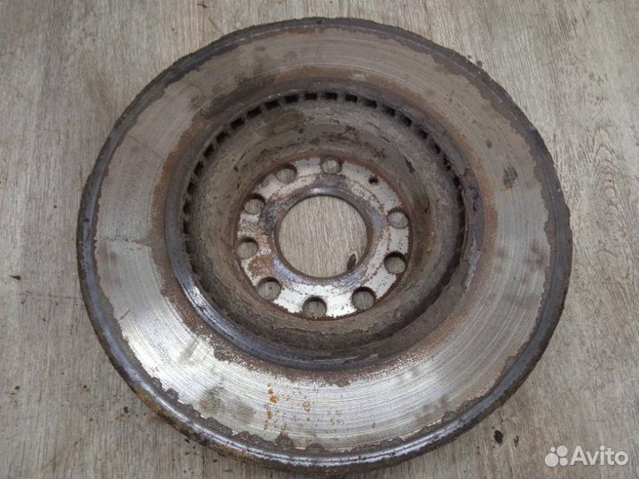 Диск тормозной передний Volkswagen Passat B6 BZB