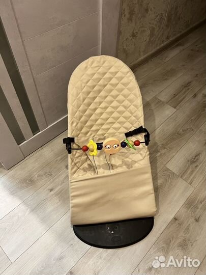 Шезлонг для новорожденных