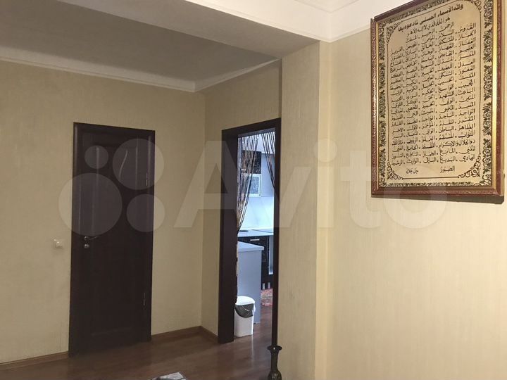 2-к. квартира, 85 м², 10/14 эт.