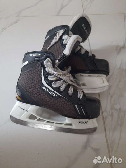 Хоккейные коньки bauer детские
