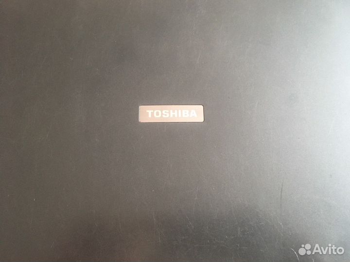 Ноутбук toshiba