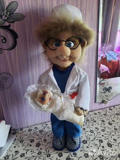 Кукла доктор с ребёнком