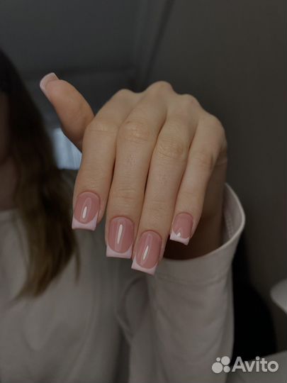 Наращивание ногтей