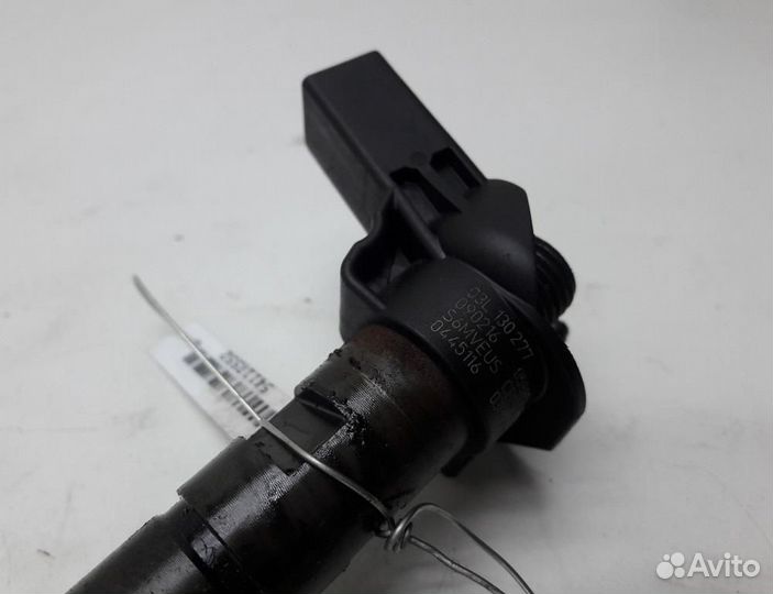 Форсунка топливная Volkswagen Passat B6