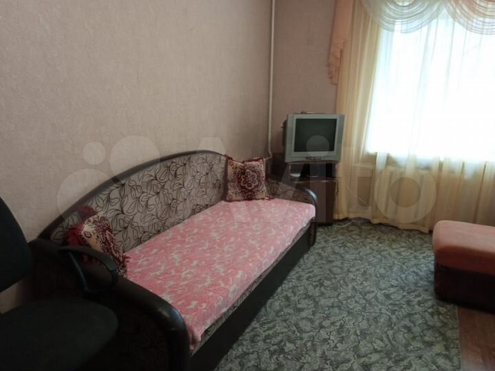 Комната 18 м² в 8-к., 3/9 эт.
